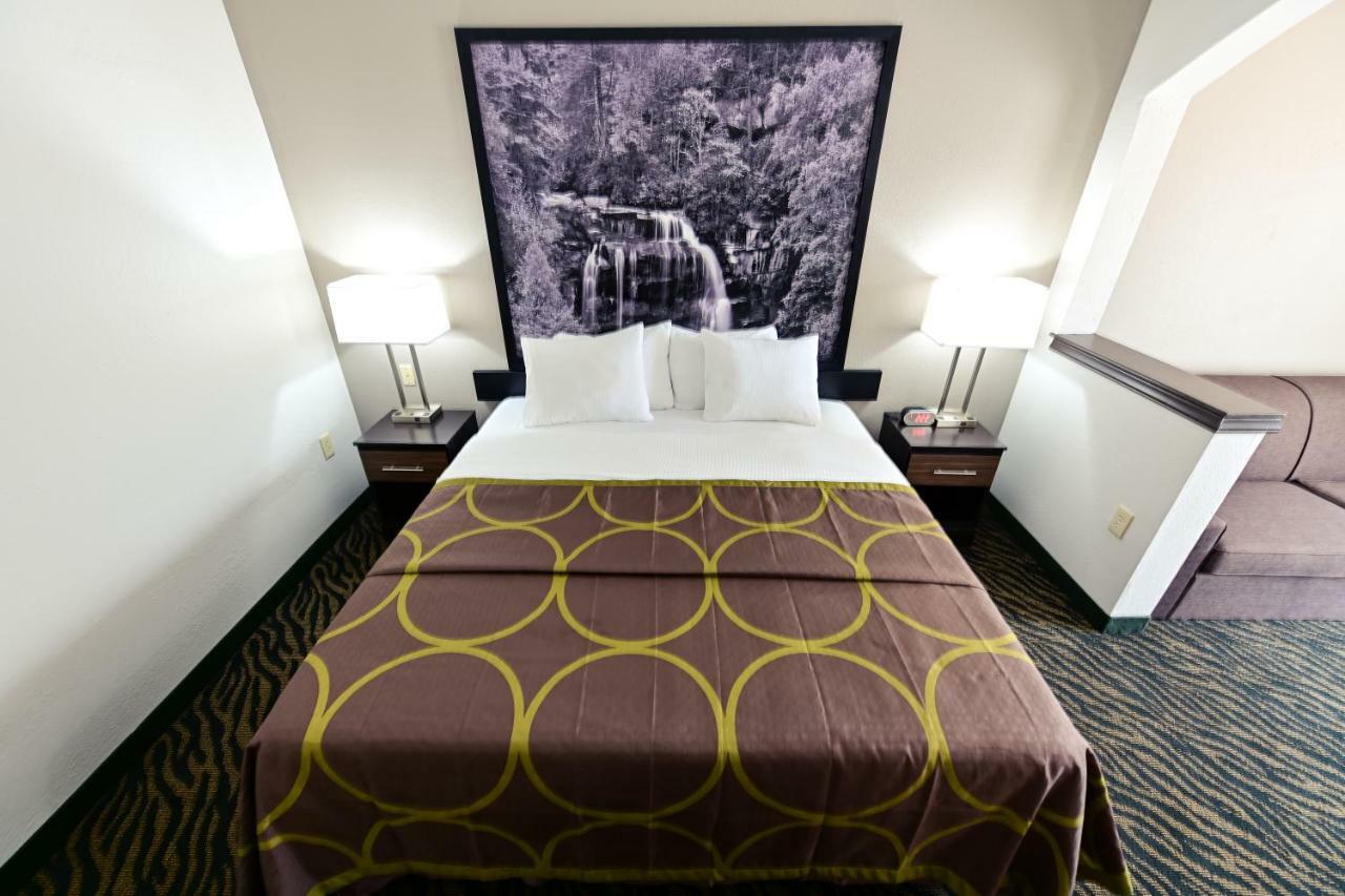 Super 8 By Wyndham High Point/Greensboro Buitenkant foto
