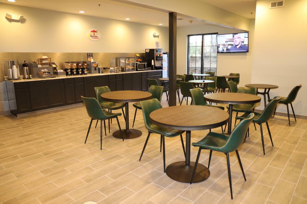 Super 8 By Wyndham High Point/Greensboro Buitenkant foto